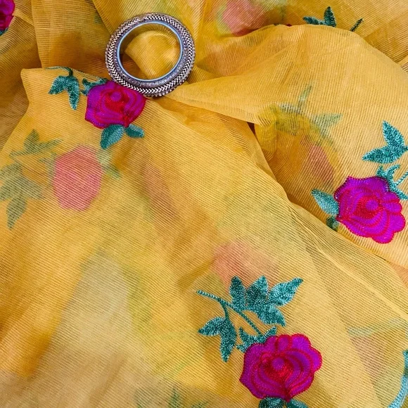 Dupatta - Picture 2 of 2